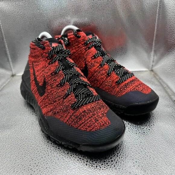 Size 7 Nike Fly Knit Chukka Womens Bright Crimson Black Running Shoes 805093-603 - Picture 3 of 12